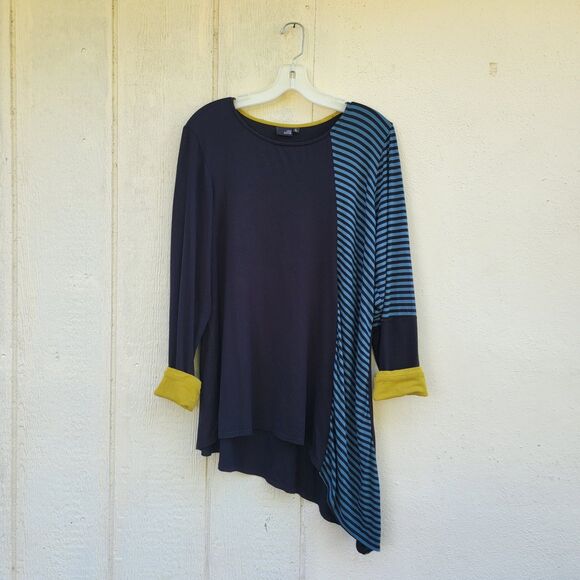 Lisa Bayne wmns sz L Asymmetrical Top Mixed Print  grn/blk/blu Lagenlook Artsy - Picture 1 of 4